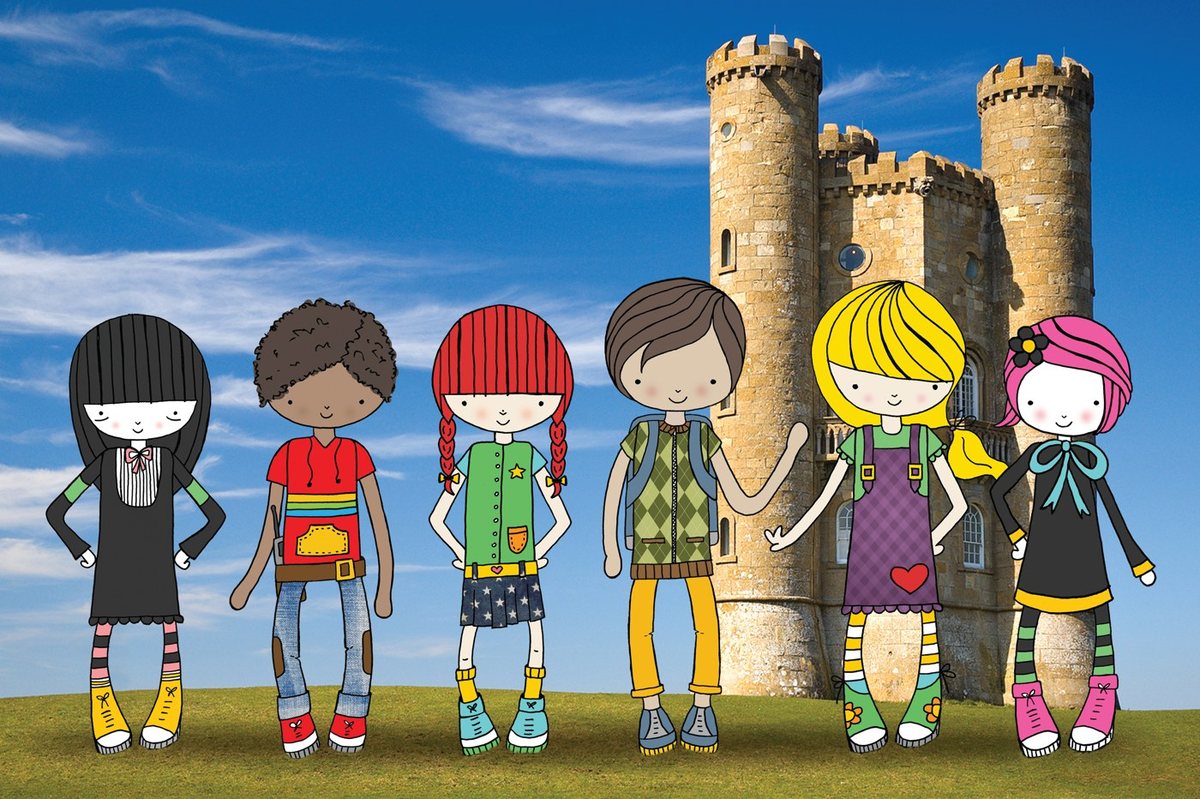 A turma completa em frente ao castelo
